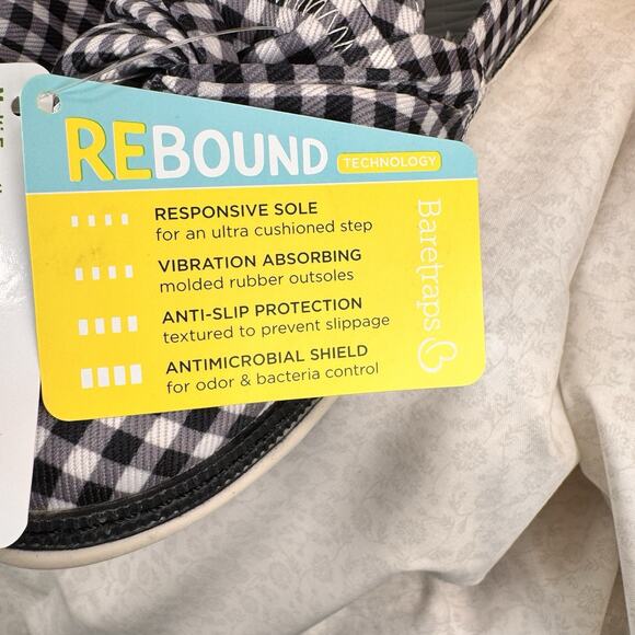 Baretraps Slip-On Shoes Women's 36 EU/ US 6 Black & White Checkered Flats - Picture 7 of 10